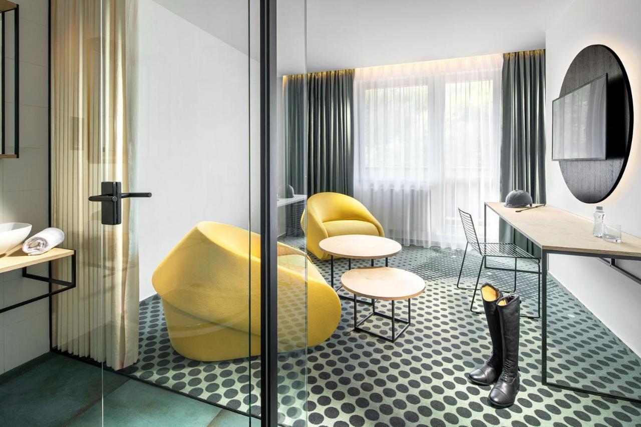B&B Chuchle Arena Praha Екстериор снимка